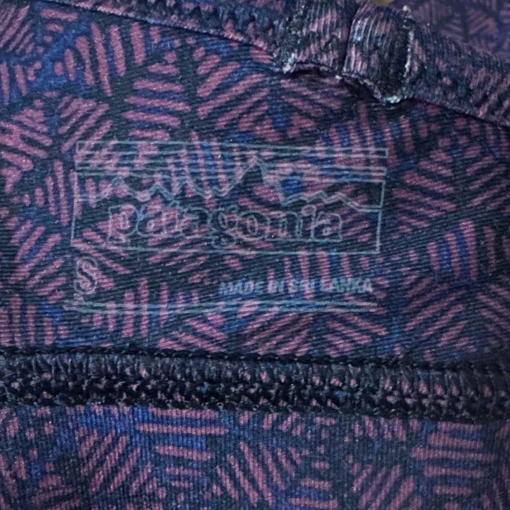 Patagonia Womens Cross Beta Sports Bra Size S Purple Geometric Print Crossover - Picture 3 of 4
